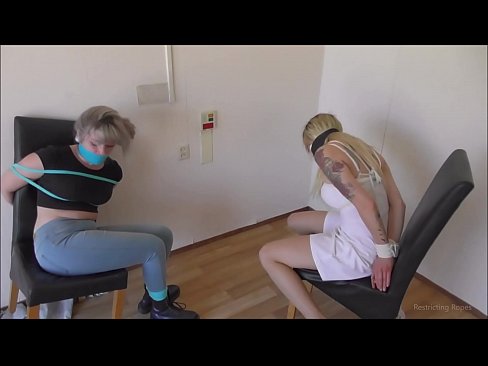 ❤️ Kev quav yeeb quav tshuaj / khi thiab gagged / damsel nyob rau hauv kev nyuaj siab Sex video ntawm peb hmn.sexafinkarasskaz.ru% Ib ❤